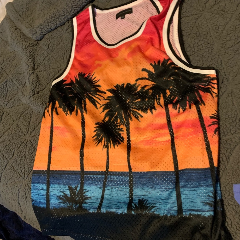 No Boundaries large men’s tank, new w tags